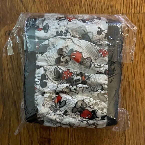 Mickey Mouse Steering Wheel Cover NWT - Picture 6 of 11